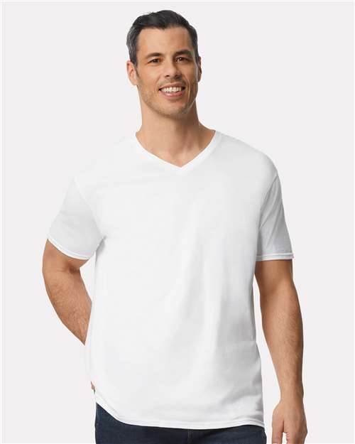 Unisex Softstyle® V-Neck T-Shirt Gildan 64V00 - NeoInk Transfers
